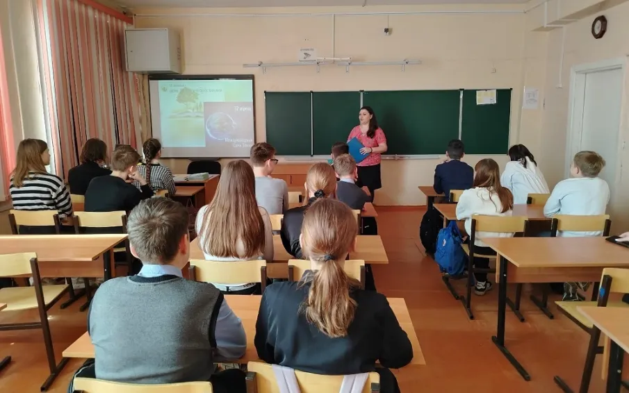 Библиотекари провели час экологической культуры